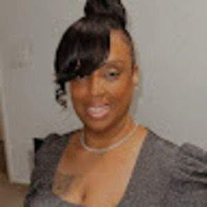 Meet your Posher, Traci